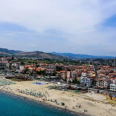 A Casa Tua * Cirò Marina